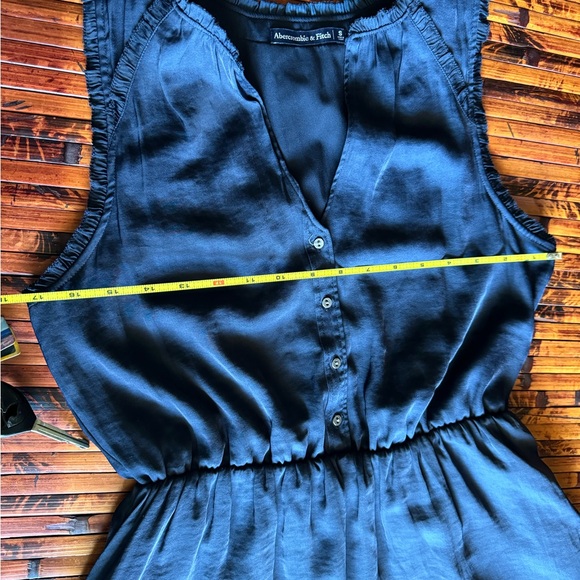 Abercrombie and Fitch Small navy blue dress. - Picture 6 of 6